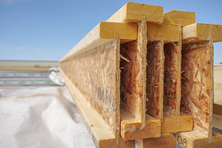 Boise-Cascade AllJoists EWP cut to length by Turkstra Lumber
