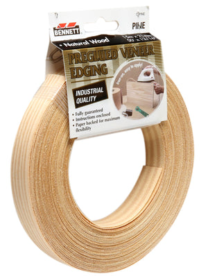 A roll of 7/8″ x 50′ Knotty Pine Edgebanding by Bennett Tools Canada, shown with product packaging including application instructions.