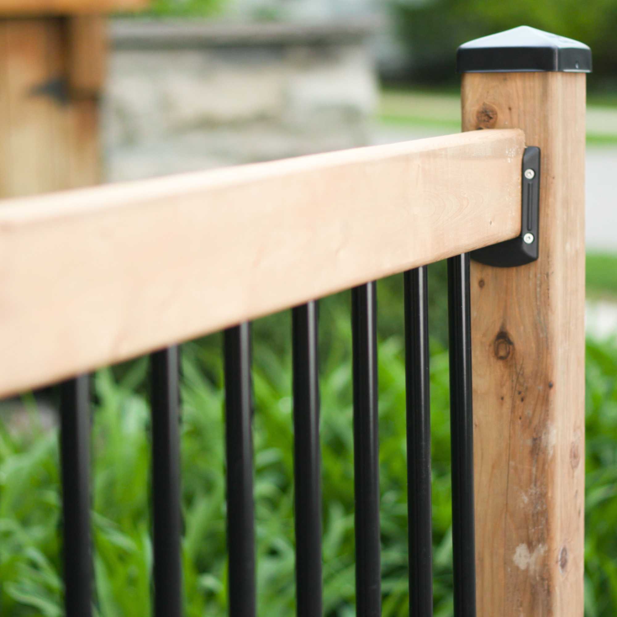 3/4"x36" Round Galvanized Steel Balusters, Black (10 Pack)