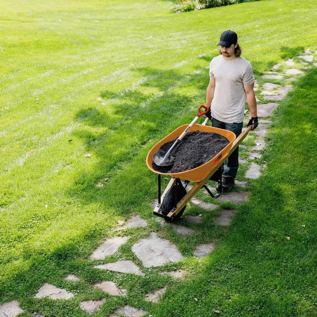 6 Cu. Ft. Wheelbarrow Steel Tray Garant Inc Wheelbarrows