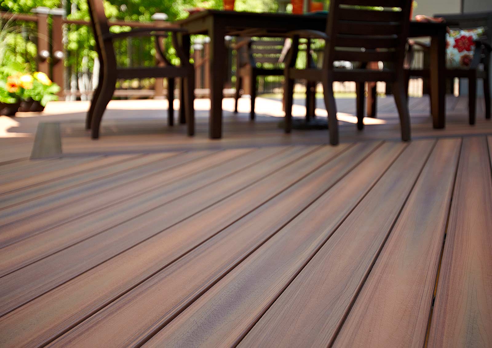 turkstra-designer-showcase-decking-composite-pressure-treated-cedar-plastic-stoney-creek-25.jpg